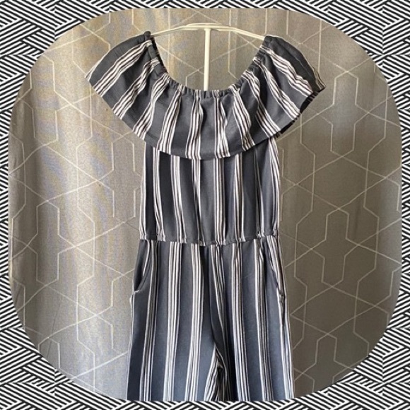 art class Other - ART CLASS-MIDI JUMPSUIT-SIZE 8